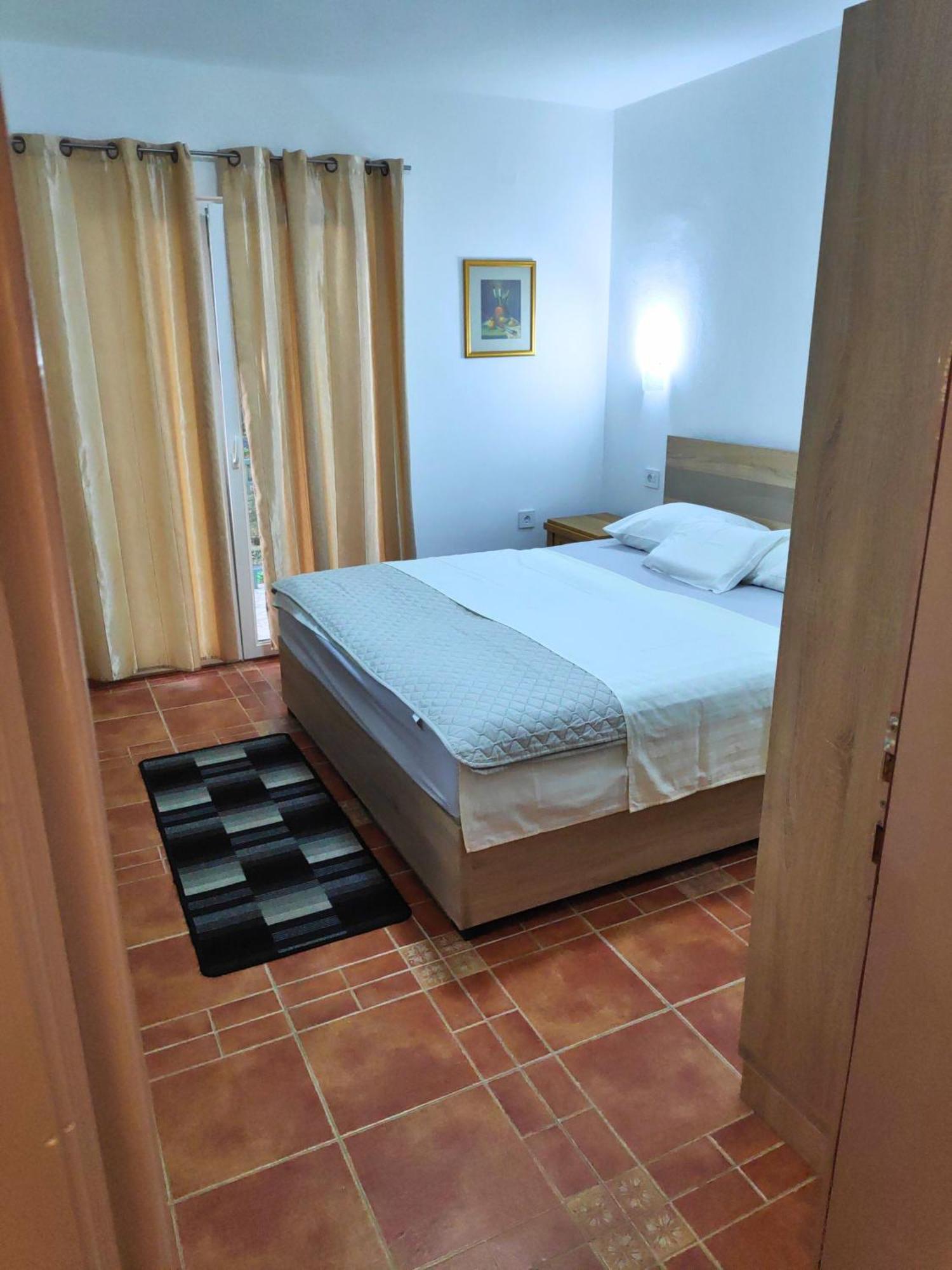 Asanovic Apartment